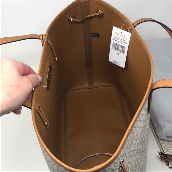 NWT michael Kors Jet Set Lg drawstring tote - Picture 4 of 7